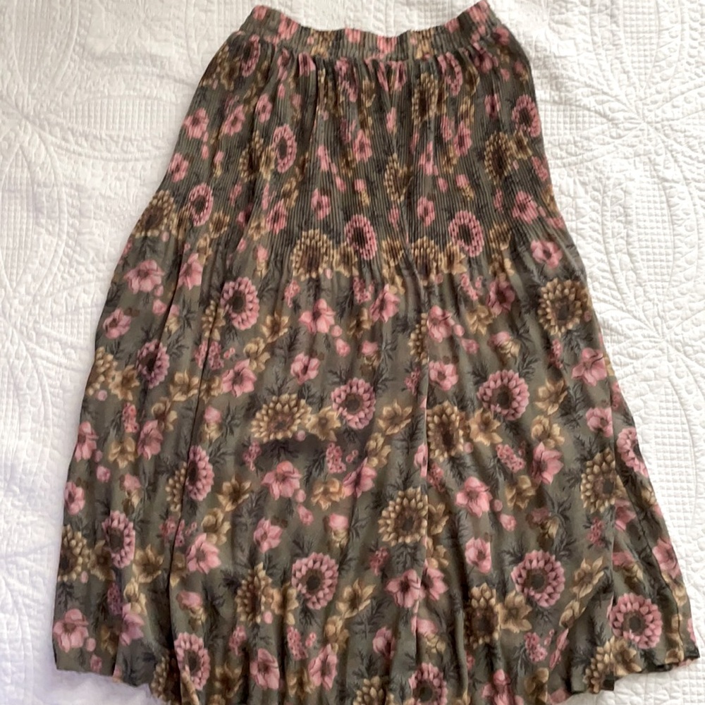 Floral skirt